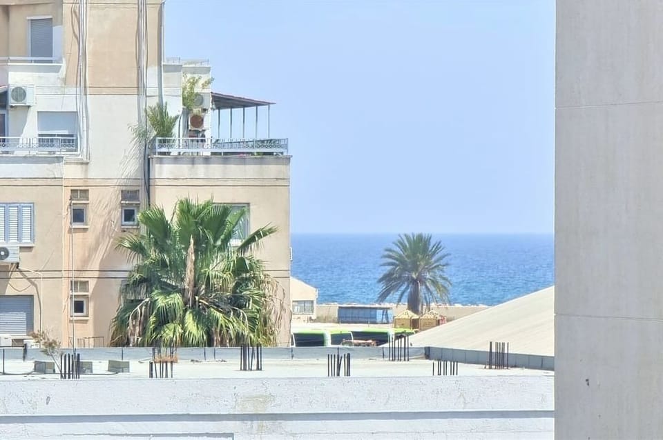 Partial Sea View in about 75 meters away
