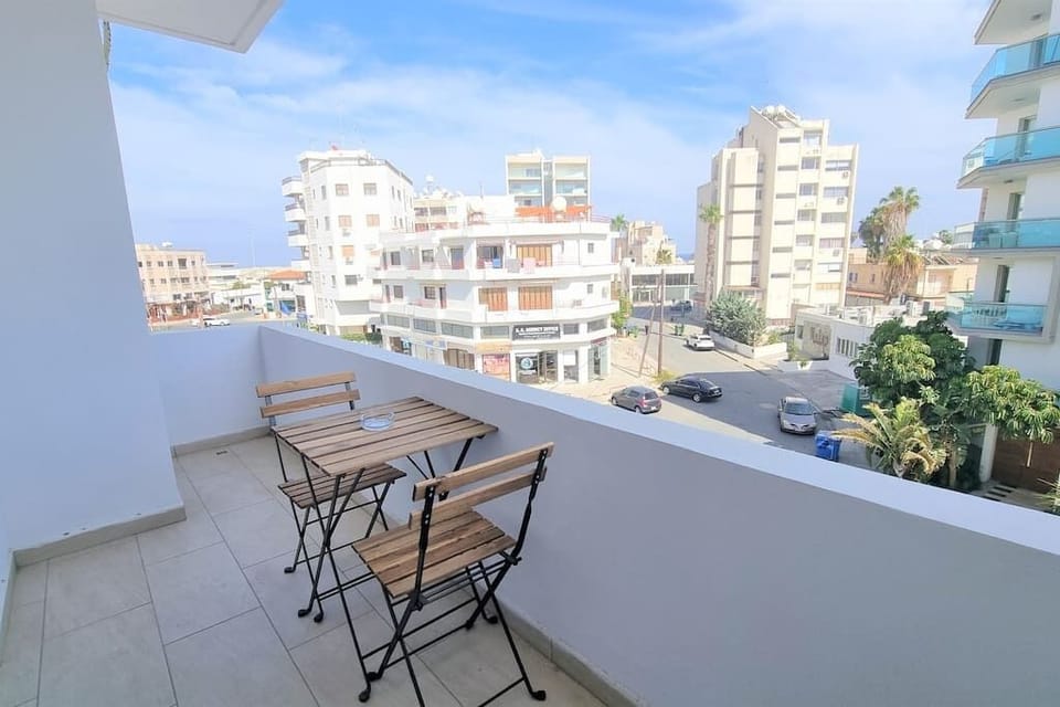Main Balcony
