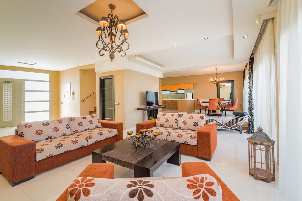 Welcoming living room interiors, with an open plan layout.