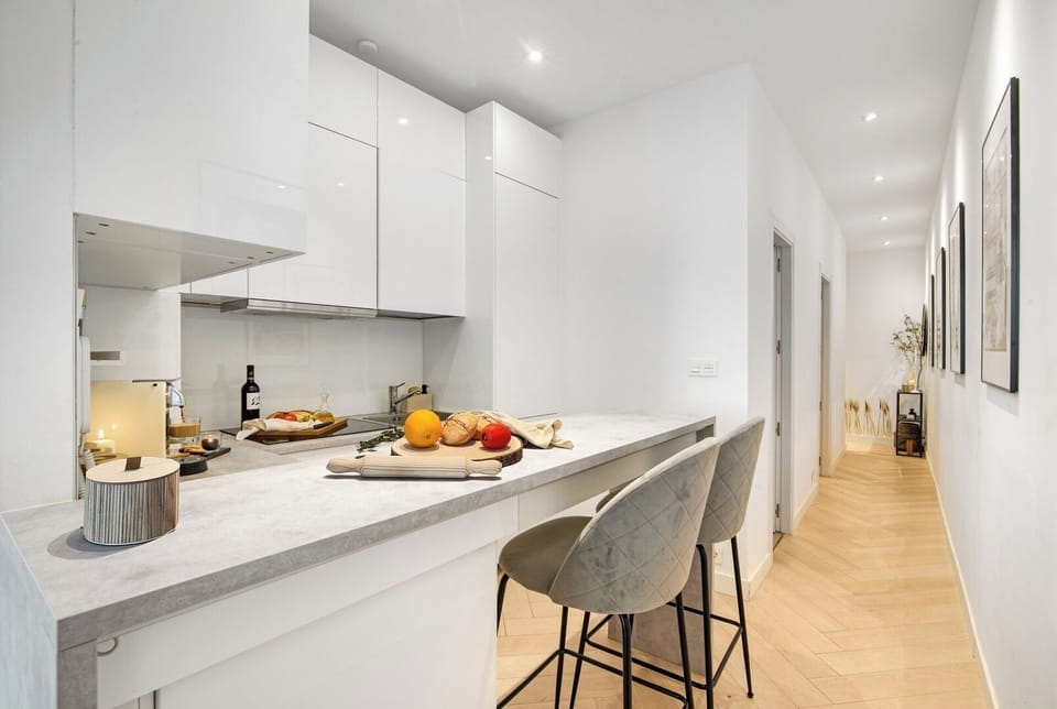 Open Kitchen fully equipped