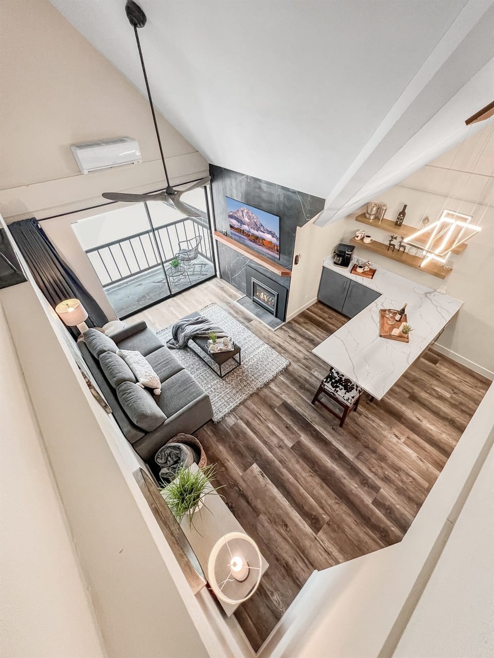 A true mountain loft—open, airy, and oh-so-comfy.