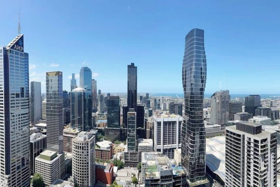 This 50th-floor retreat provides breathtaking views of the Melbourne skyline, with glimpses of the serene ocean adding beauty to the panorama.