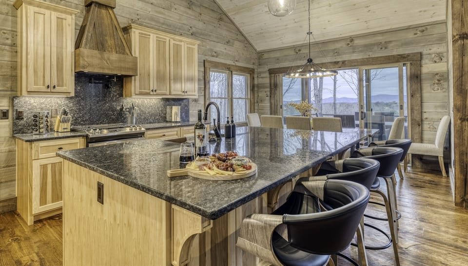 Brand new fully stocked kitchen, with luxury features like a pot filler!