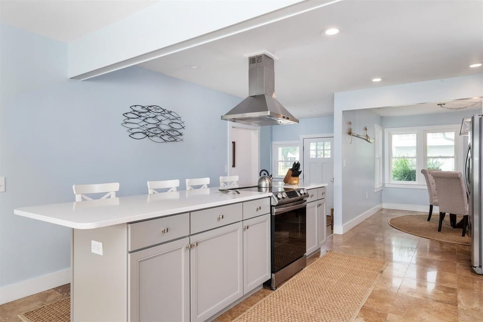Indoors, Kitchen, Kitchen Island, Dining Room, Dining Table