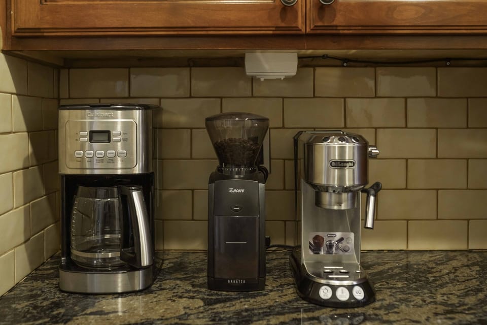 Coffee or tea anyone? No worries, we've got you covered.