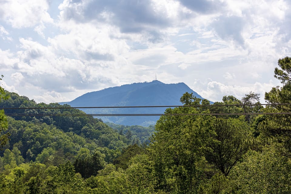 at cabbyshack a 3 bedroom cabin rental located in pigeon forge