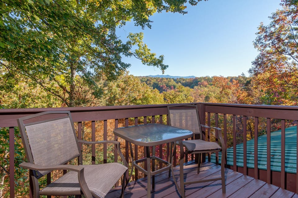 Dining table at Hawk's Nest, a 1 bedroom cabin rental located in Pigeon Forge