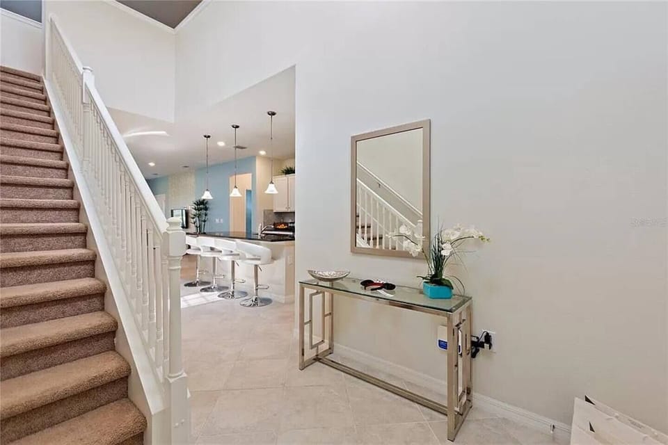 Entry way