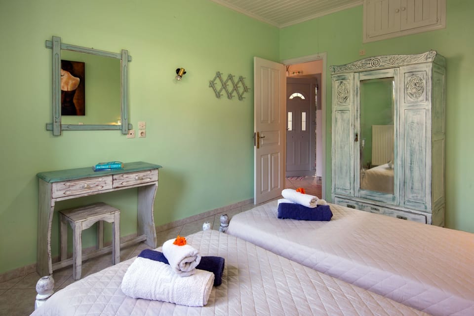 The twin bedroom