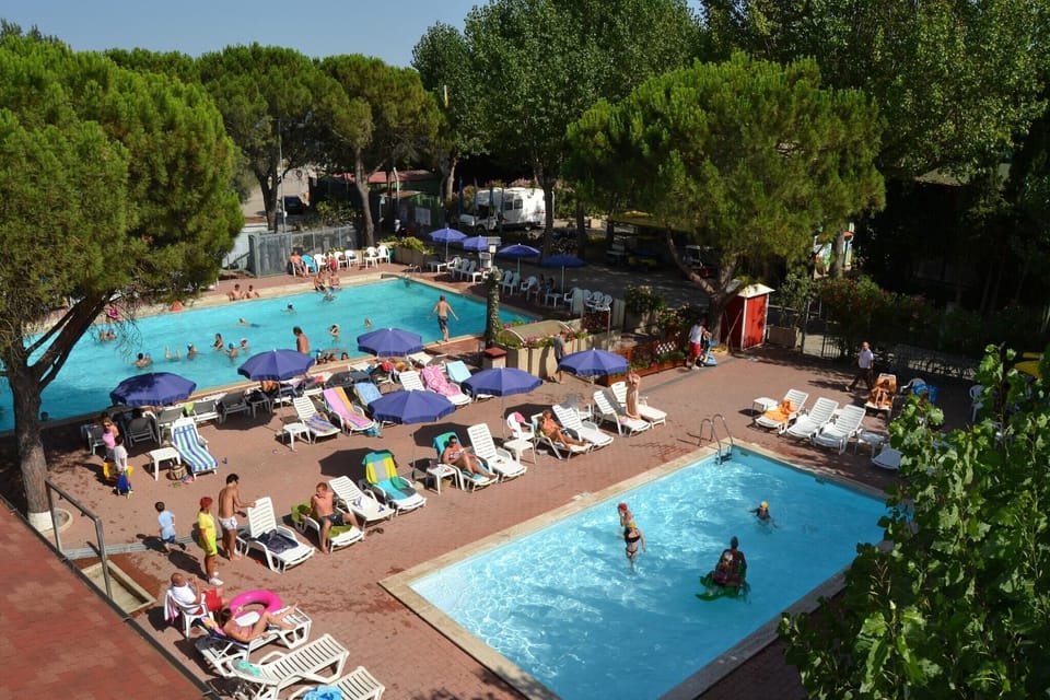 Holiday Home Swimming Pool