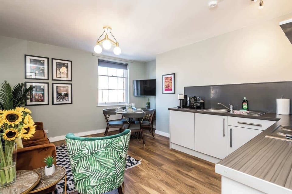 Canning Quarters, Liverpool - Host & Stay