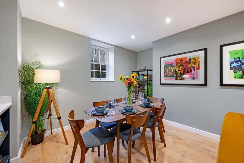 Catharine Quarters IV, Liverpool - Host & Stay