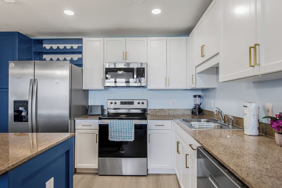 Full Kitchen