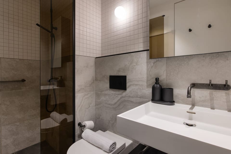  This recently renovated space offers two full-size ensuite bathrooms for your privacy and convenience.