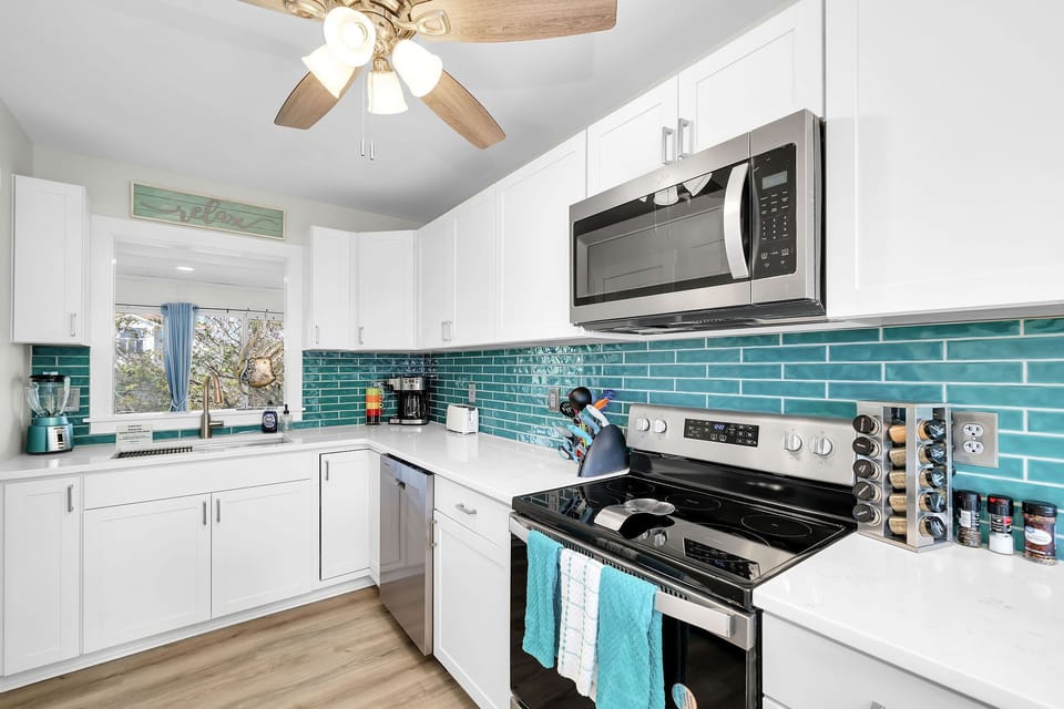 Kitchen (2)