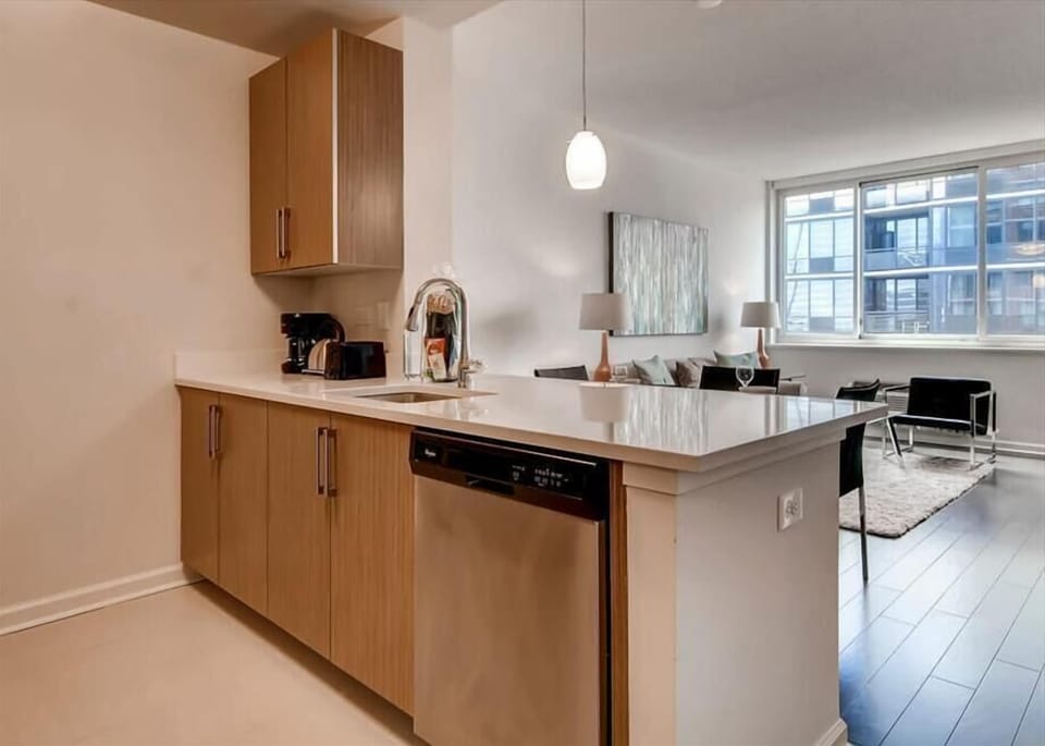 Full Kitchen with Stainless Steel Applia
