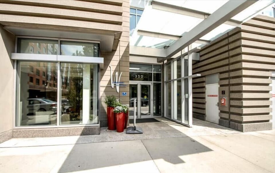 Cambridge 2 Bedroom Building Exterior