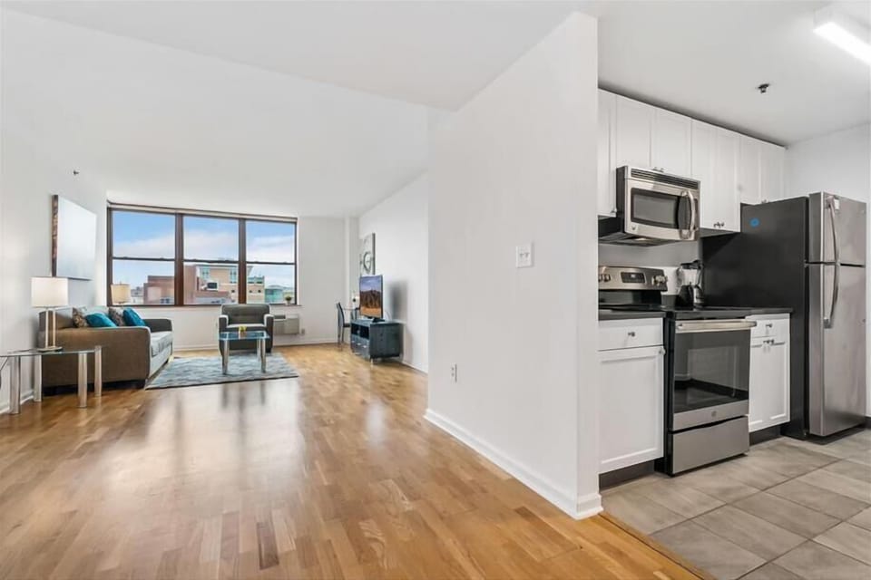 Hoboken 2 Bedroom Kitchen