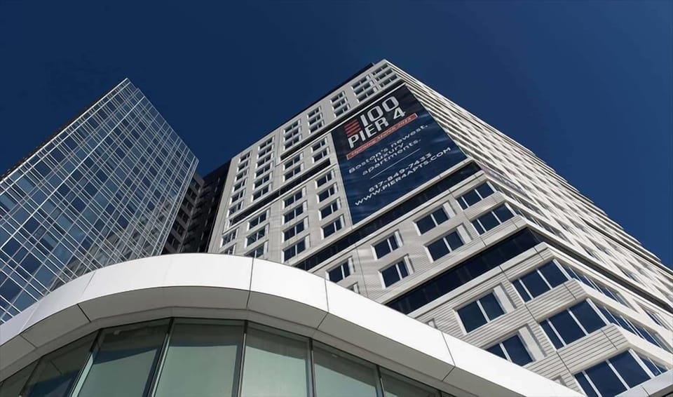 Seaport/South Boston Boston 1 Bedroom Building Exterior