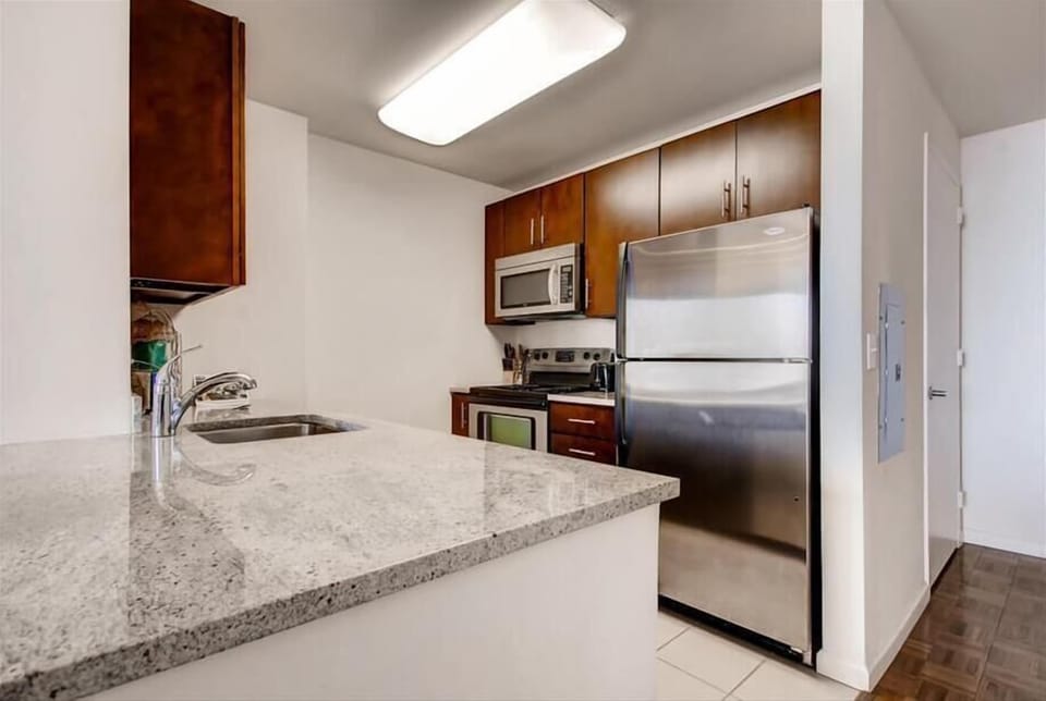 Jersey City 1 Bedroom Kitchen