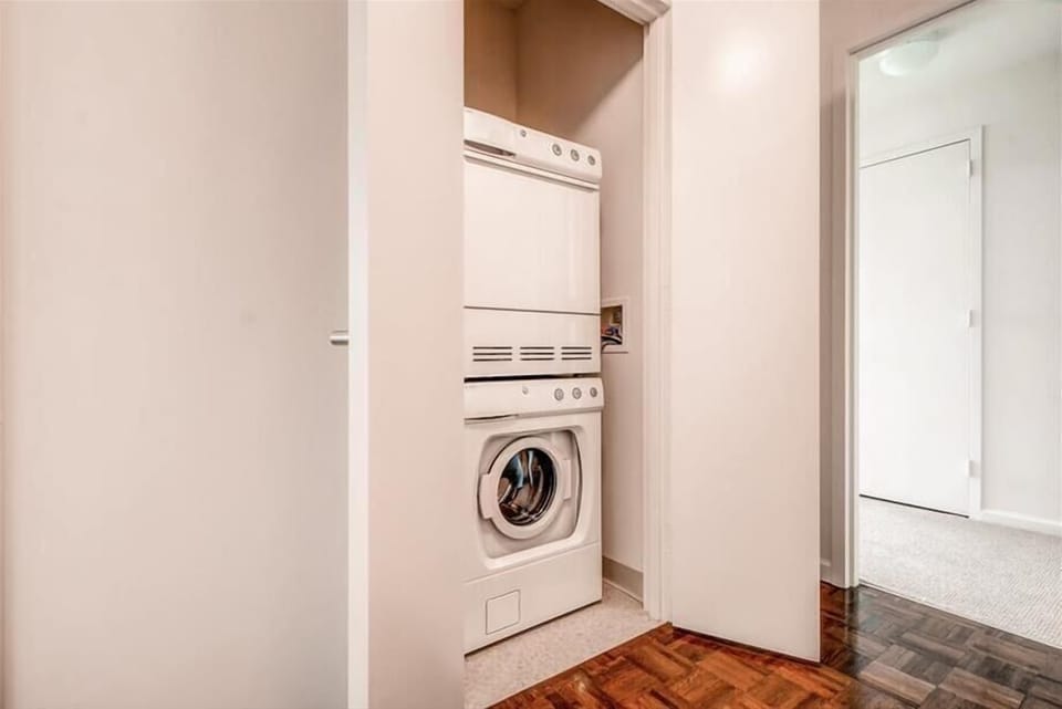 Jersey City 2 Bedroom Misc.