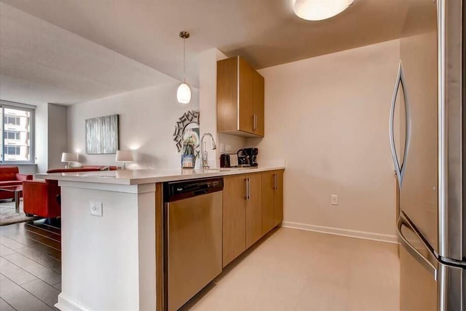 Jersey City 1 Bedroom Kitchen