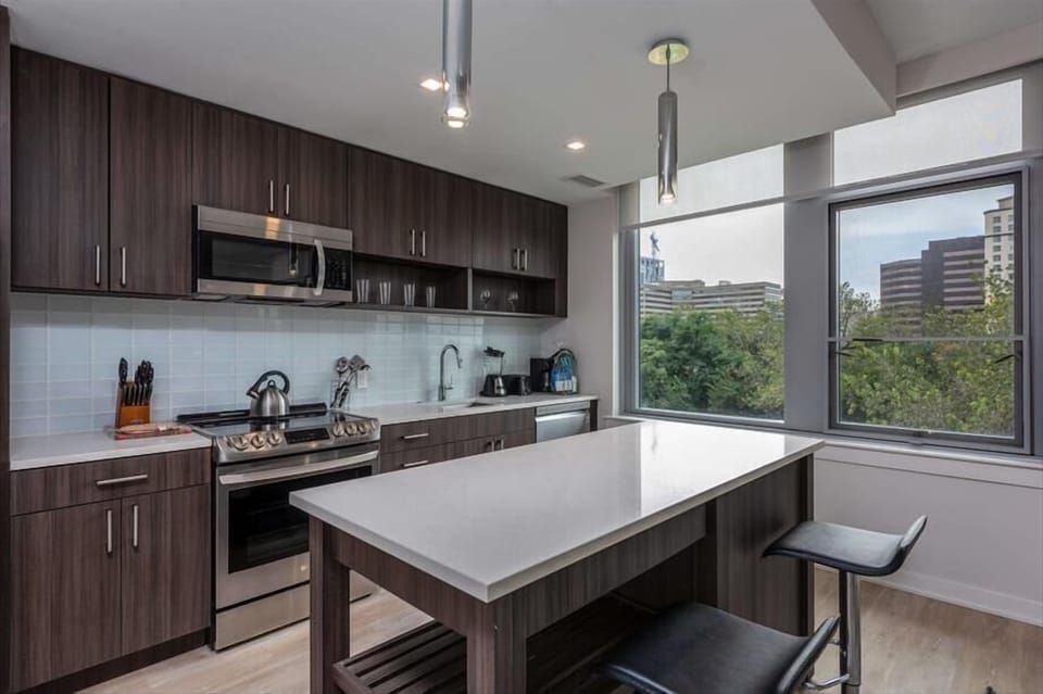 South Arlington Arlington 2 Bedroom Kitchen