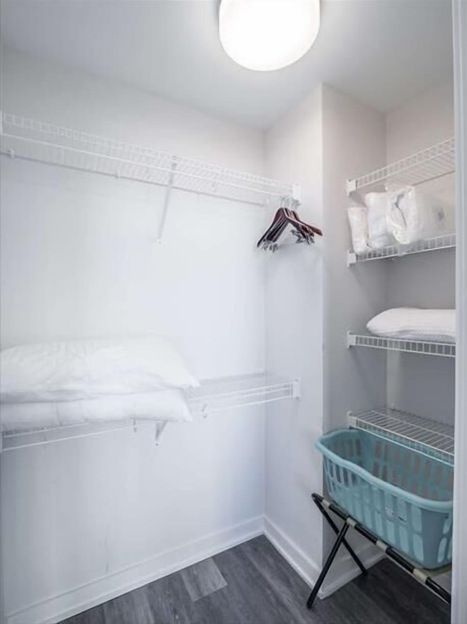 South Arlington Arlington 2 Bedroom with Balcony Misc.