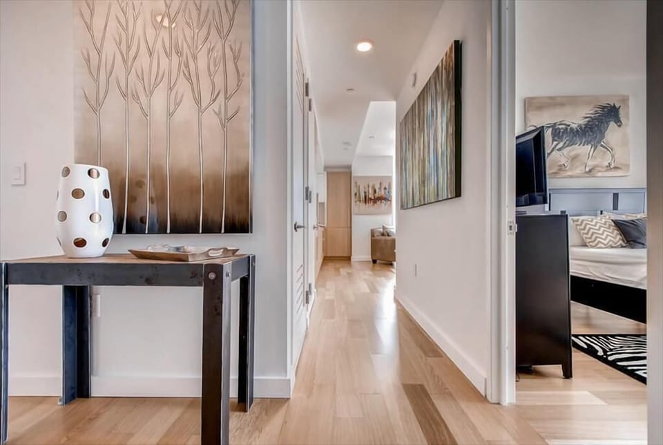 Midtown West New York Studio Hallway