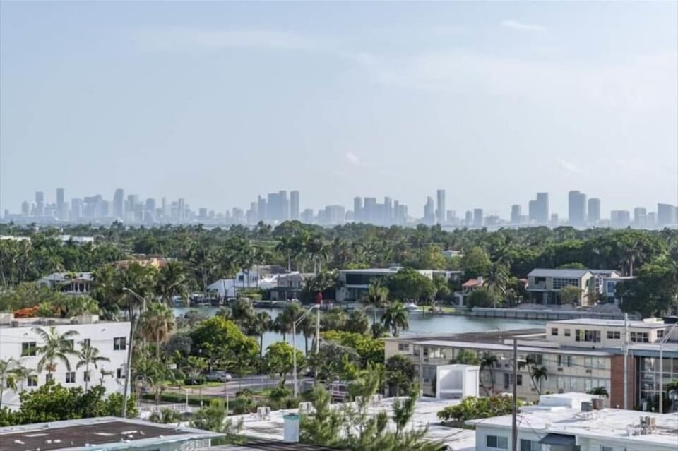 Miami Miami Beach 1 Bay Front View