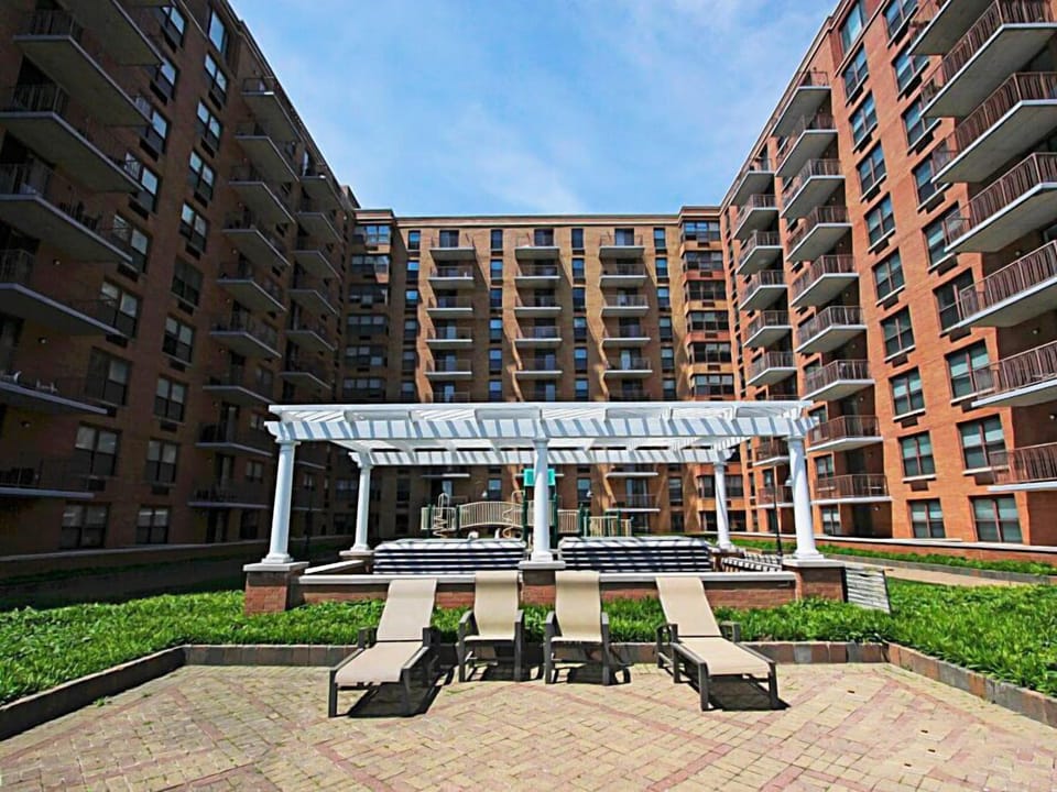 Hoboken 2 Bedroom