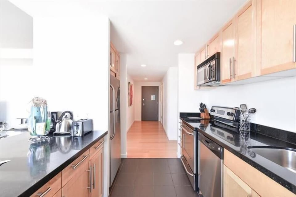 Cambridge 2 Bedroom Kitchen