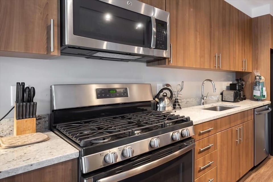 South Arlington Arlington 1 Bedroom Kitchen