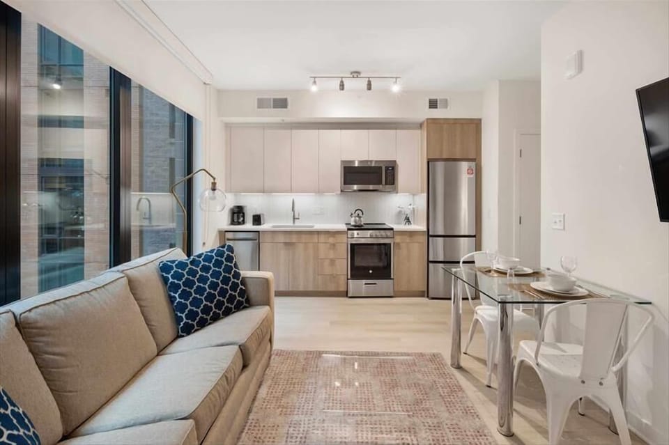 Noma Washington 1 Bedroom Living Room