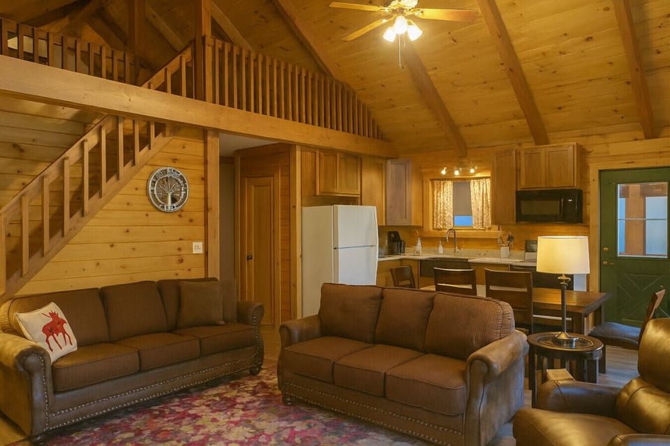 Log cabin with upstairs loft