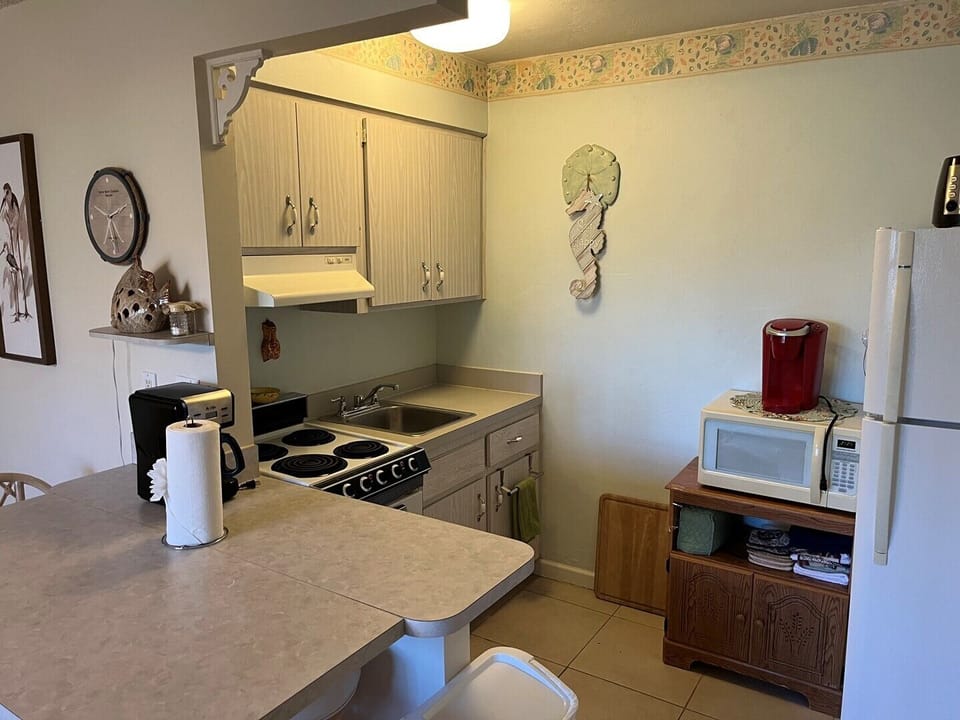 Equipped Kitchen