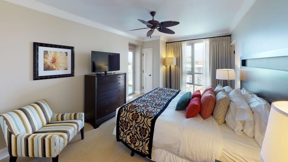 Bedroom. Interior and views may vary based on location and availability.