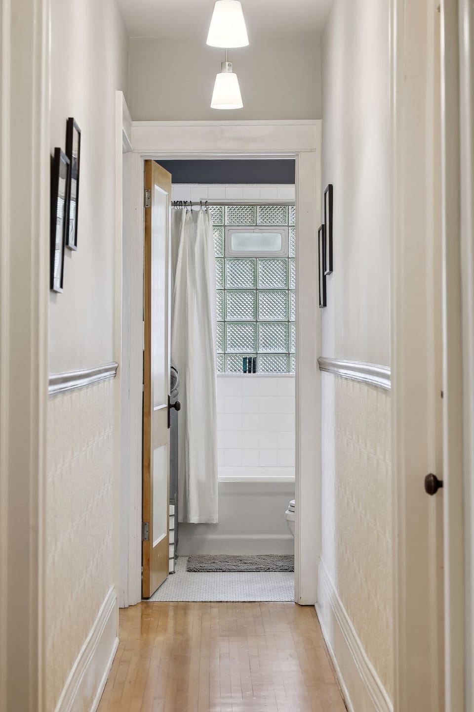 Hallway to Bedrooms and Bathroom