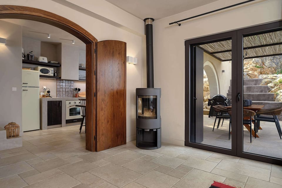 Panoramic View of the kitchen space and views of the exterior 