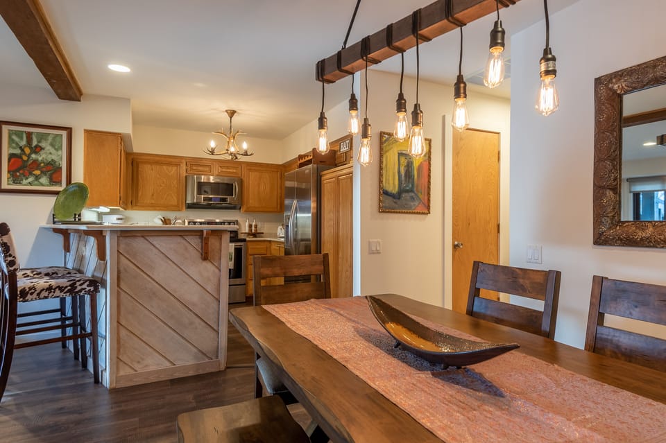 Dining Kitchen