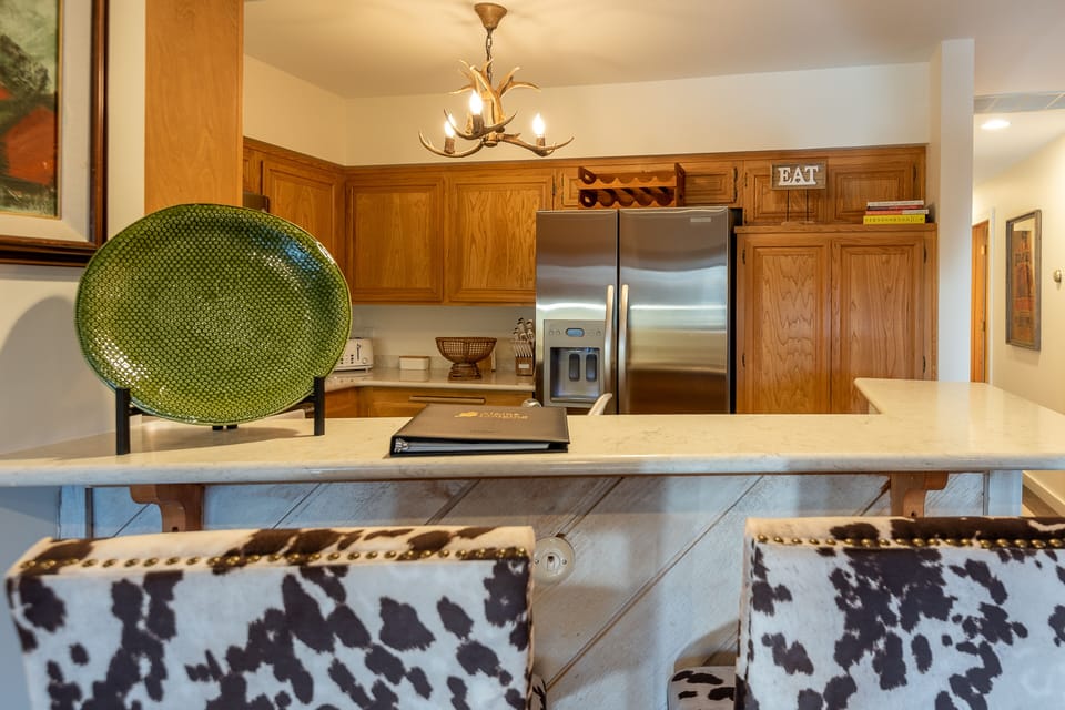 Kitchen/Bar