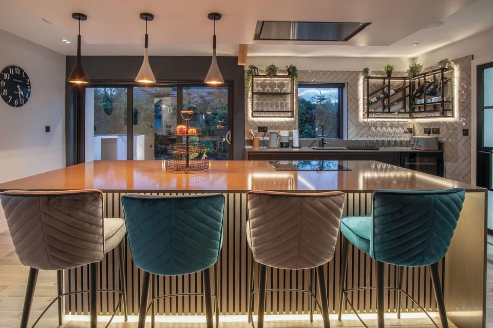 Ty Cyfoes - Luxurious 4 Bedroom - St. Florence (17353)