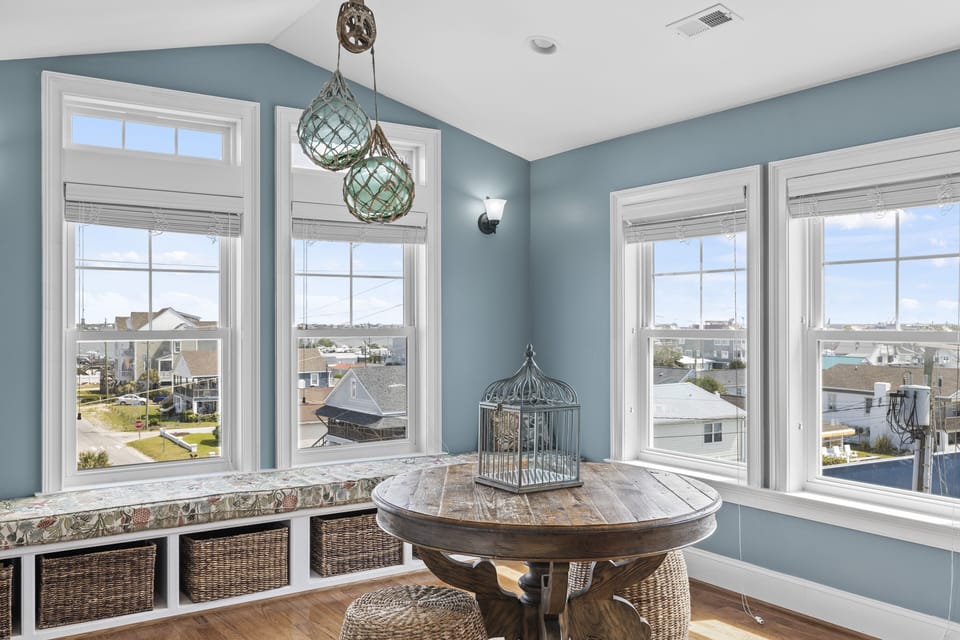 Breakfast Nook