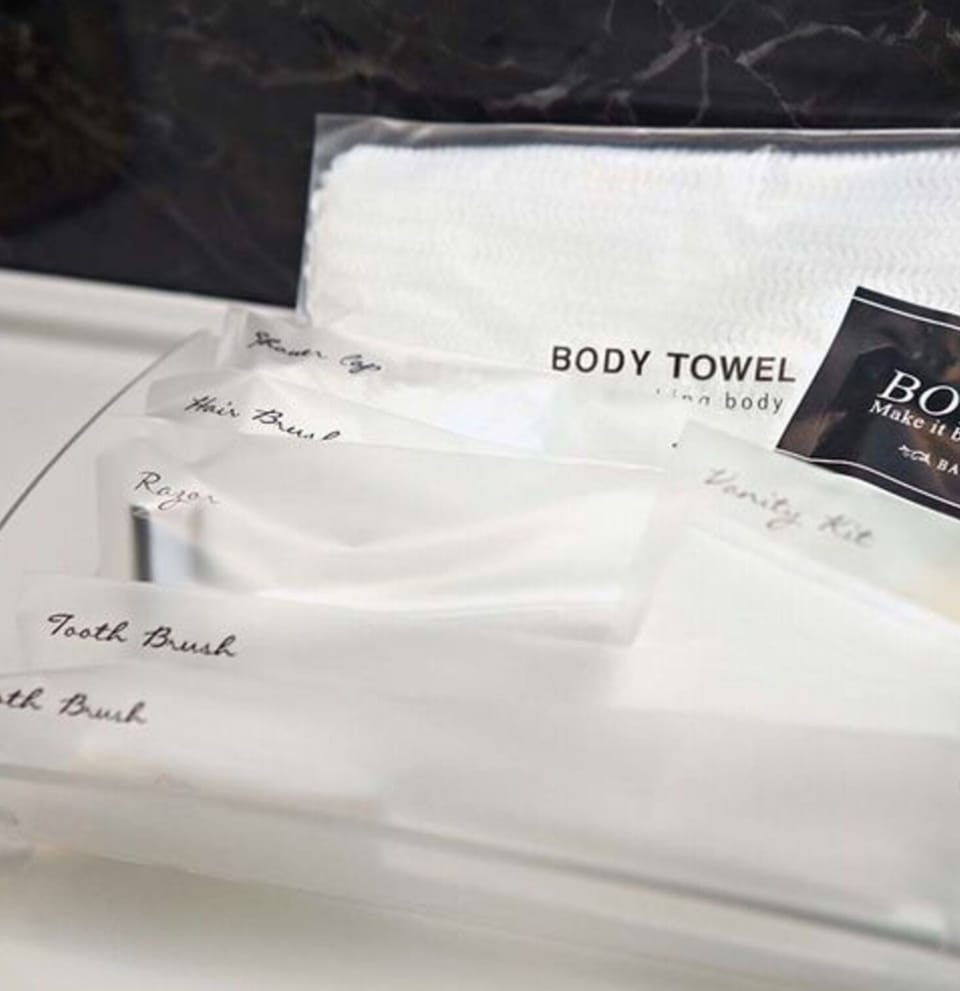Bathroom amenities