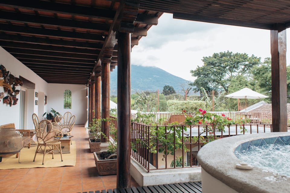 Terrace and jacuzzi