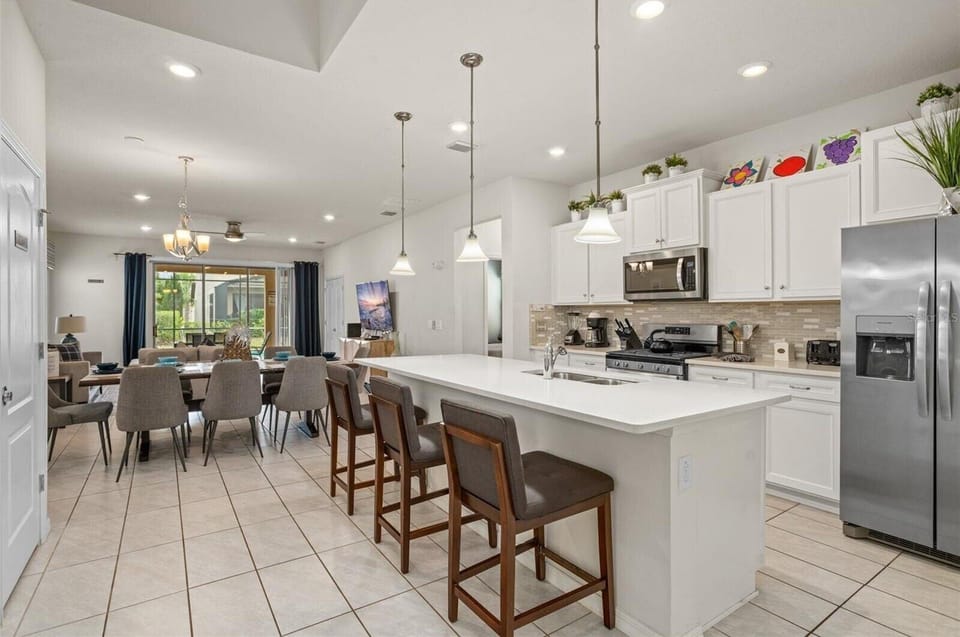 Breakfast bar seating