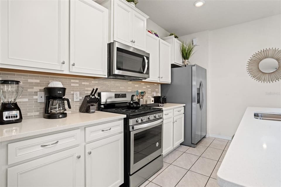 Fully equipped kitchen