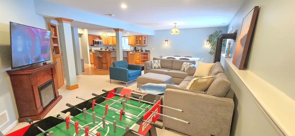 Livingroom with fooseball table