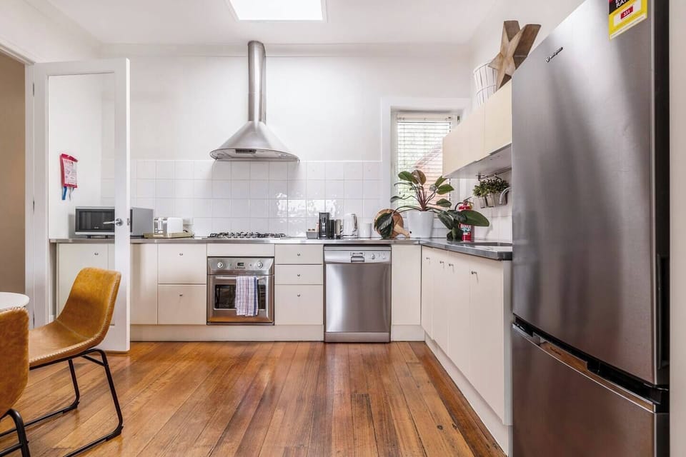 The kitchen is fully equipped with all you need to cook at home, plus a dishwasher for easy clean-up. 
