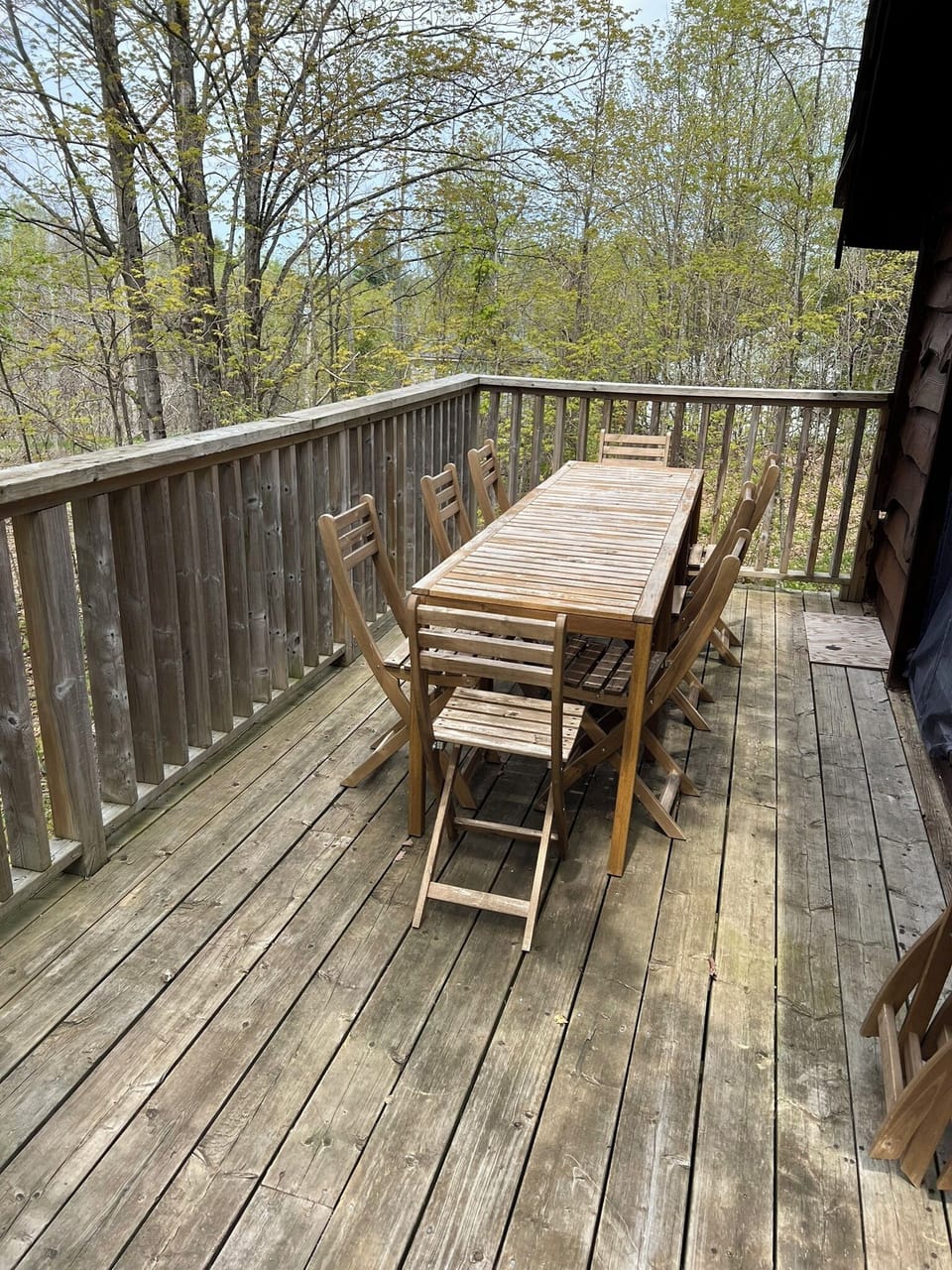 Deck off the back of Kneehill, dining for eight. 